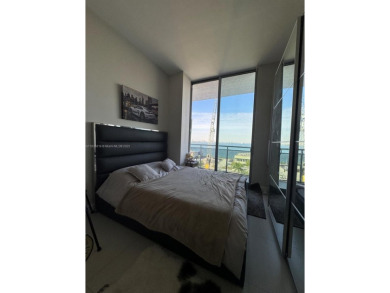 Lexi 701 - Extraordinary Waterfront Corner Residence
Experience