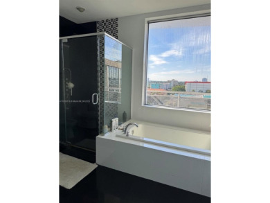 Lexi 701 - Extraordinary Waterfront Corner Residence
Experience