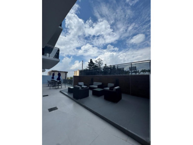 Lexi 701 - Extraordinary Waterfront Corner Residence
Experience