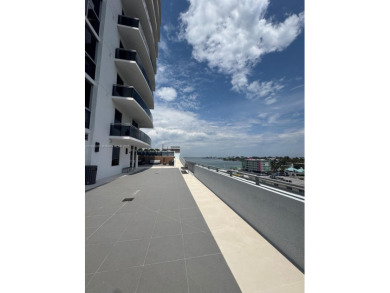 Lexi 701 - Extraordinary Waterfront Corner Residence
Experience