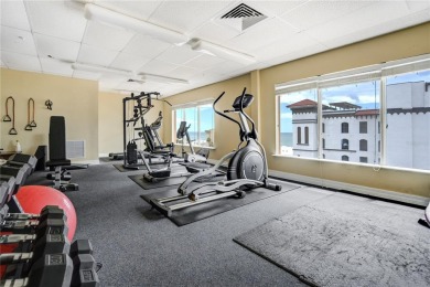 Welcome to your next smart investment! 3 minute walk to Johns