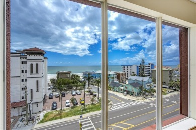 Welcome to your next smart investment! 3 minute walk to Johns