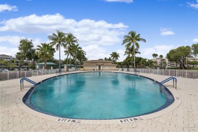 Fully Renovated Condo with Breathtaking Lake Views in Weldon