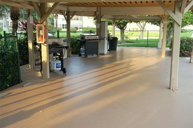 Great 2/2 condo located in Hovnanian Gardens Adult Community