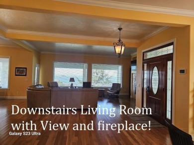 Welcome HOME! This is a 4 bedroom 3.5 bath that has 4300sq ft