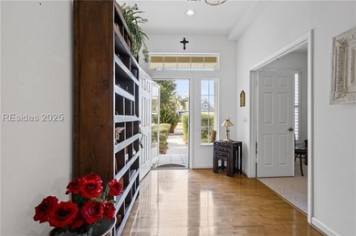 MOTIVATED SELLER!   Desirable floor plan w/3 Bedrooms or 2+ den