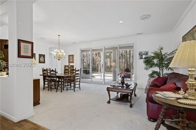 MOTIVATED SELLER!   Desirable floor plan w/3 Bedrooms or 2+ den