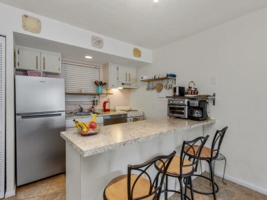 Looking for the perfect island retreat with breathtaking views?