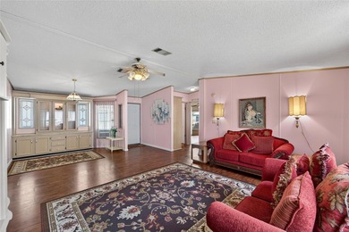 Welcome to Paradise Island! This beautifully maintained