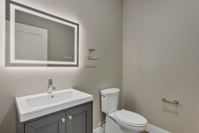 Exceptional New Waterfront Construction in Quiet Cove