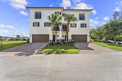 Beautiful 4-unit building on Singer Island just steps from the