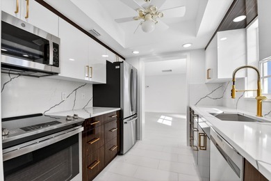 TOTALLY RENOVATED CONTEMPORARY 1 bed/1.5 bath in the CARLTON