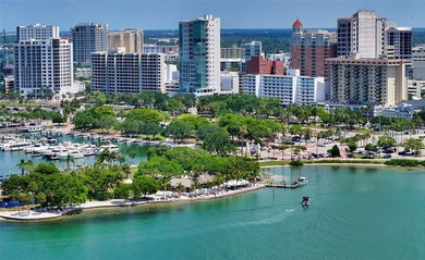 Be prepared for the breathtaking, unobstructed water views from