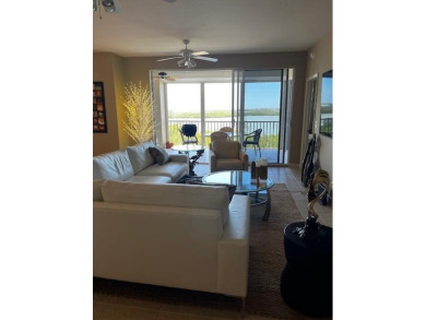 Breathtaking views of Barfield Bay, Marco's skyline and dazzling