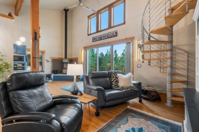 Modern Mountain Escape with Panoramic Views! Set on 4.5 private