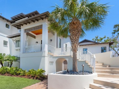 Exquisite custom estate in one of Siesta Key's exclusive