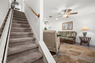 Welcome to 4803 SW Santa Barbara Ct, Unit 8! This