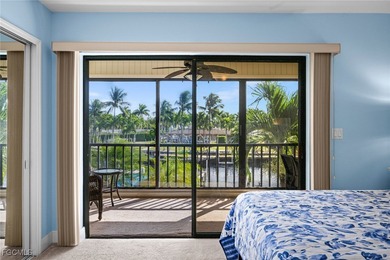 Welcome to 4803 SW Santa Barbara Ct, Unit 8! This