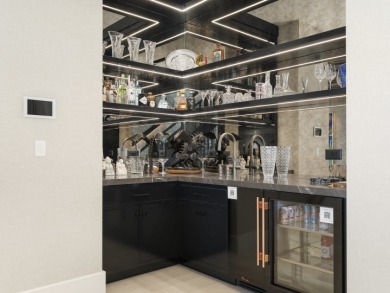 One of a kind - 5th Floor Penthouse in the Sterling Bank