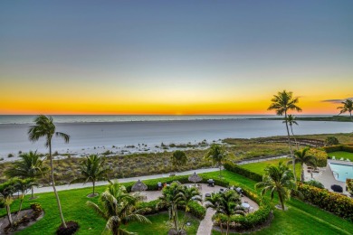 Welcome to Paradise in Marco Island, FL! Experience the epitome