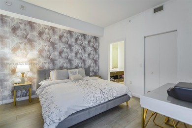 Stunning apartment with spectacular views in the heart of