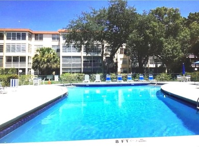 This condo meets the highest demands! It is waiting for its new