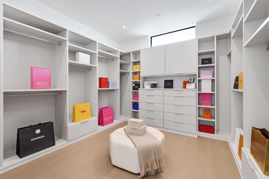 BRAND NEW, JUST COMPLETED--$400K Golf Membership Included!! This