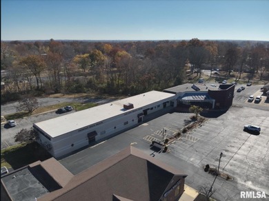 SELLER FINANCING OPTION AVAILABLE. Great business location with