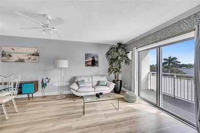 LOW HOA WITH OCEAN VIEW AND LARGE BALCONY. Beautiful sunrises