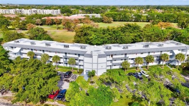 You found it! Is the penthouse baby! Spacious 3rd floor Condo