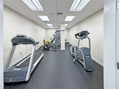 You found it! Is the penthouse baby! Spacious 3rd floor Condo