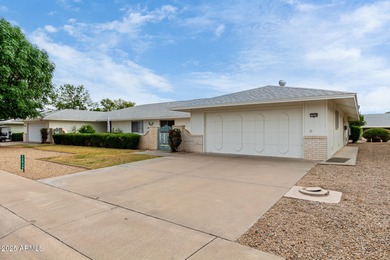 Welcome to this lovely home in the heart of Sun City West, a