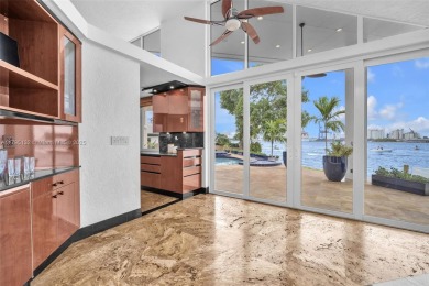 Welcome to 1925 Harbourview Drive, 100' on the Intracoastal