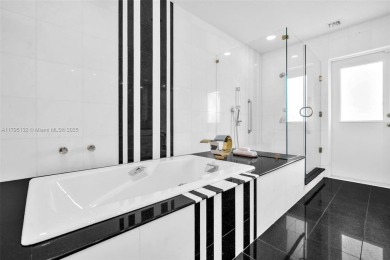 Welcome to 1925 Harbourview Drive, 100' on the Intracoastal