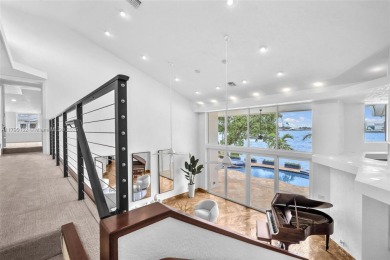 Welcome to 1925 Harbourview Drive, 100' on the Intracoastal