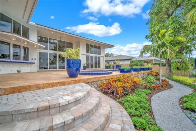 Welcome to 1925 Harbourview Drive, 100' on the Intracoastal