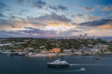Welcome to 1925 Harbourview Drive, 100' on the Intracoastal