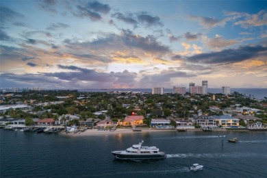 Welcome to 1925 Harbourview Drive, 100' on the Intracoastal