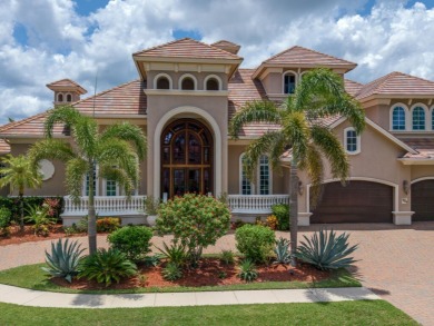 Luxurious custom residence in the scenic Collier Bay
