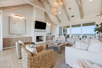 Inspired by the whitewashed architecture of Alys Beach and the