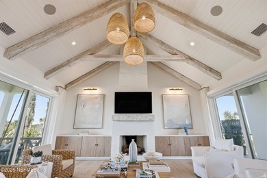 Inspired by the whitewashed architecture of Alys Beach and the