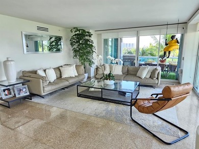 Experience Coastal Luxury at Its Finest
Dream apartment located