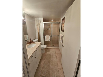 Experience Coastal Luxury at Its Finest
Dream apartment located