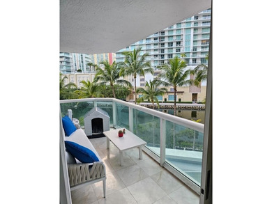Experience Coastal Luxury at Its Finest
Dream apartment located