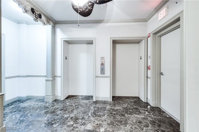 Just Add Love! This end-unit Davenport model at 6021 Silver King