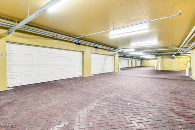 Just Add Love! This end-unit Davenport model at 6021 Silver King