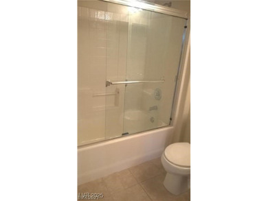 Welcome HOME to the GATED community of Parkway Villas!! This