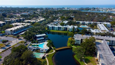 One or more photo(s) has been virtually staged. Welcome to this