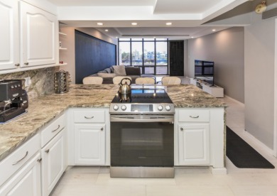 Location location!Beautiful remodeled  2 story penthouse with