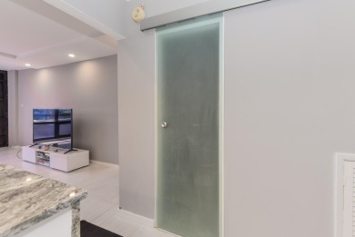 Location location!Beautiful remodeled  2 story penthouse with